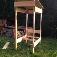 Quelques planches, quelques coupes, quelques vis... en 1h30 le tour est joué...